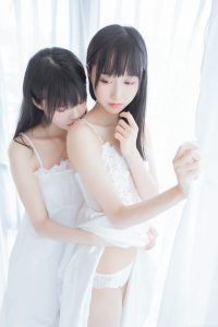 【在线看】桜桃喵 – 朝(白裙×白裙) (木绵绵&桜桃喵) [58P1.5G]-秘语空间